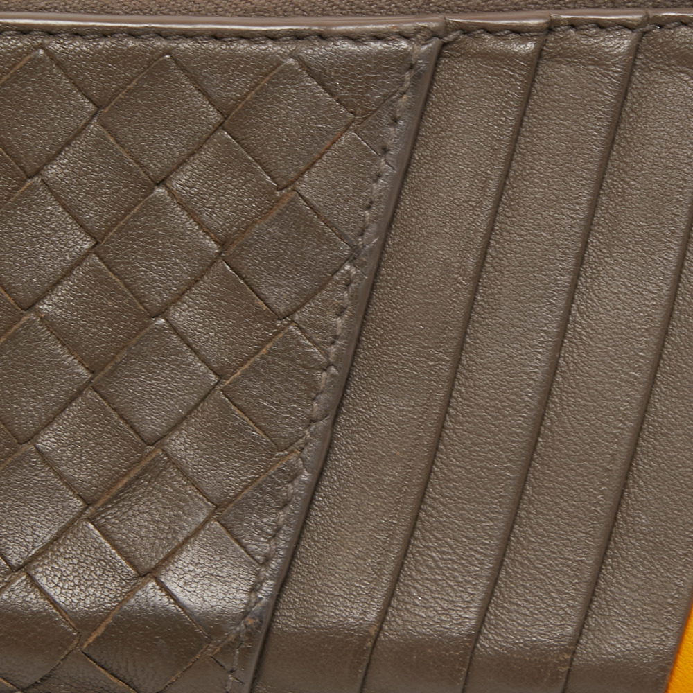 BOTTEGA VENETA Brown/Yellow Intrecciato Leather Zip Card Holder - Picture 5 of 8